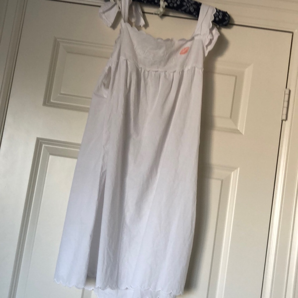 Dawson + Hellmann Embroidered Babydoll Nighty Large
